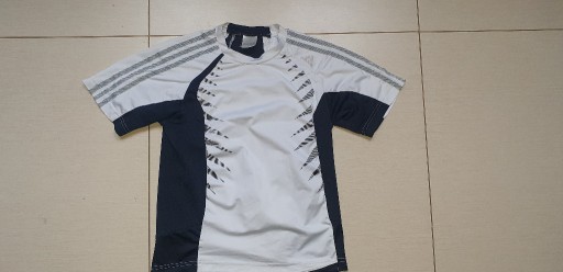 Zdjęcie oferty: Koszulka ADIDAS biało granatowa rozm 152 cm 10-12 lat