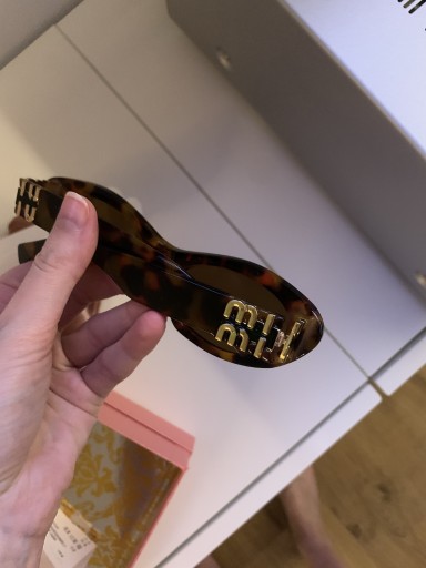 Zdjęcie oferty: Okulary przeciwsłoneczne miu miu