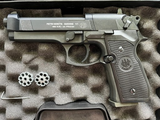 Zdjęcie oferty: pistolet wiatrówka BERETTA 92 FS 4,5 mm Diabolo 