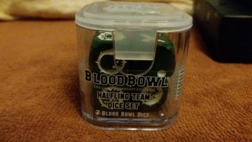 Zdjęcie oferty: Blood bowl Halfing dice 