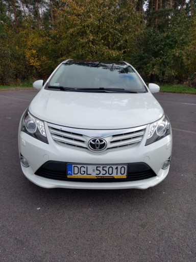 Zdjęcie oferty: Toyota avensis salon Polska biała perła 