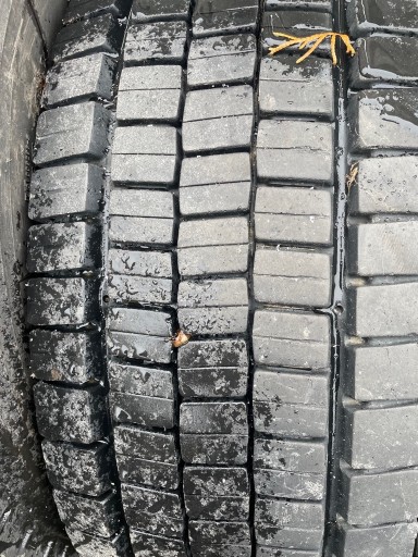 Zdjęcie oferty: Opona Dunlop 265/70R17,5 Opony szt 4