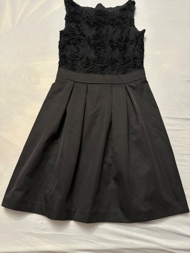 Zdjęcie oferty: Sukienka j. MOHITO r.36 xs czarna idealna