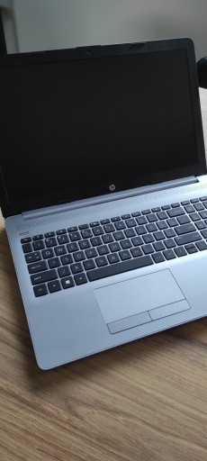Zdjęcie oferty: Laptop HP 255 G7