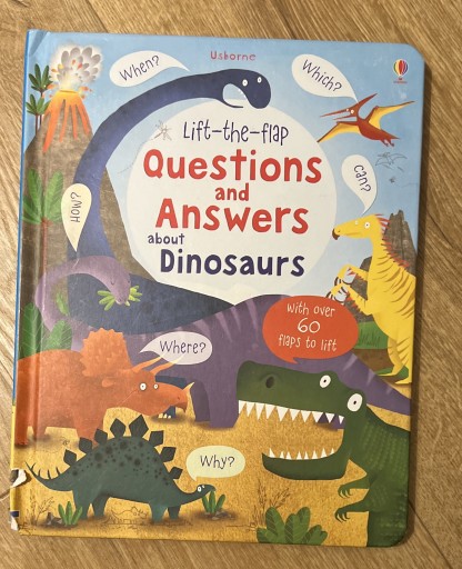 Zdjęcie oferty: Questions and Answers about Dinosaurs