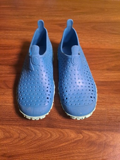 Zdjęcie oferty: Nabaiji buty basenowe, do wody, dla dzieci