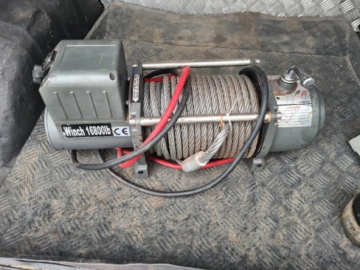 Zdjęcie oferty: Wyciągarka 24v . 16800lb.  7.6 tony