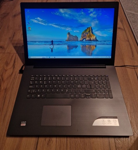 Zdjęcie oferty: Lenovo IdeaPad 320 17AST 17" 8GB RAM 1000GB HDD