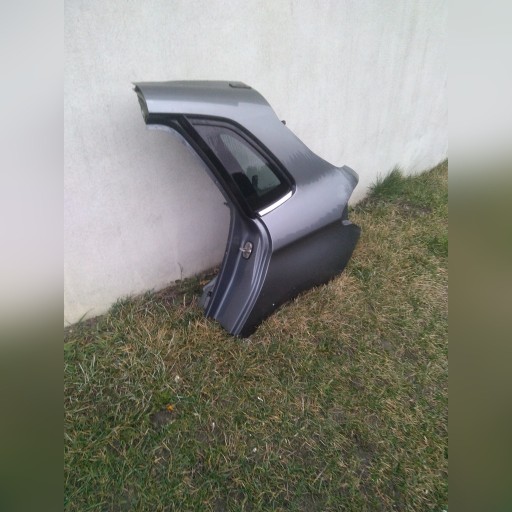 Zdjęcie oferty: Błotnik lewy  tylni Citroen C4 nowy model