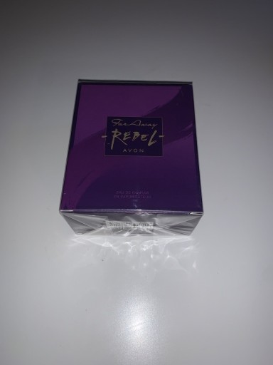 Zdjęcie oferty: AVON Woda perfumowana FAR AWAY REBEL 50 ml