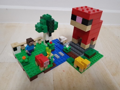 Zdjęcie oferty: LEGO Minecraft 21153 HODOWLA OWIEC