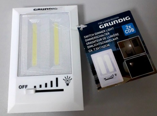 Zdjęcie oferty: Grundig Lampka Led z regulacją jasności