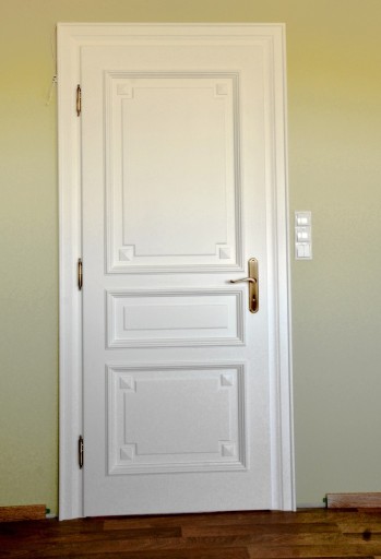 Zdjęcie oferty: Drzwi drewniane wewnętrzne sosnowe dębowe jesion