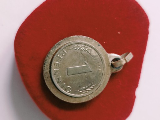Zdjęcie oferty: Wisiorek moneta 