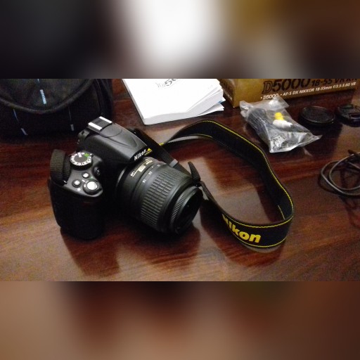 Zdjęcie oferty: Lustrzanka Nikon D5000 + obiektyw Nikkor 18-55 VR