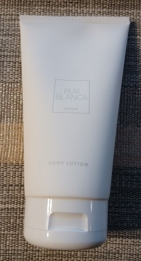 Zdjęcie oferty: Avon Balsam do ciała Pur Blanca 150 ml