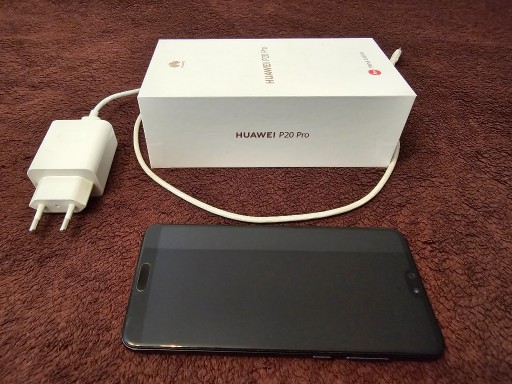 Zdjęcie oferty: Smartfon Huawei P20 Pro + Huawei Band 6