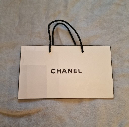 Zdjęcie oferty: Papierowa torba Chanel oryginalna