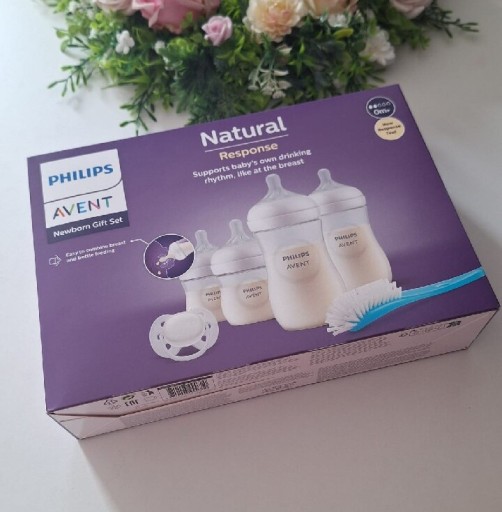 Zdjęcie oferty: Philips Avent Zestaw do karmienia Natural Response