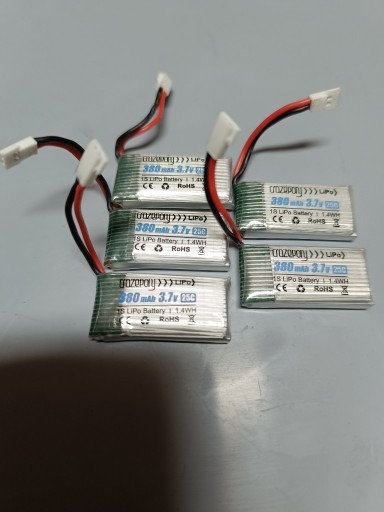 Zdjęcie oferty: Akumulatory 3.7v 380mah 5 sztuk