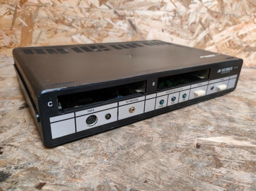 Zdjęcie oferty: RETRO KOMPUTER ROBOTRON KC 85 3 COLOR 