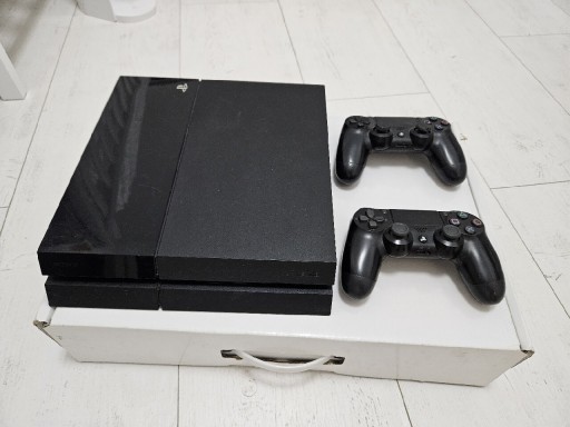 Zdjęcie oferty: Playstation 4 9.00 Jailbreak + 2 pady komplet