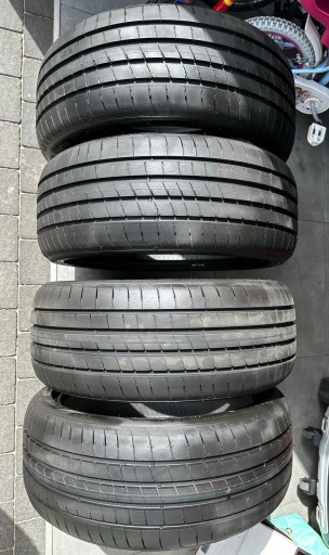 Zdjęcie oferty: Opony letnie 225/40/19 Goodyear Eagle F1 / NOWE