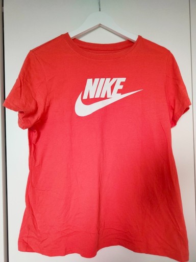 Zdjęcie oferty: T-shirt Nike L jasny czerwony