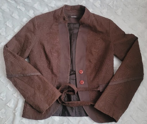 Zdjęcie oferty: Piękny haftowany brązowy żakiet, rozmiar S,Maxima 