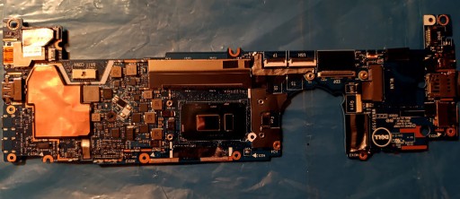 Zdjęcie oferty: DELL Latitude 7390 2in1 - i7 7gen 8GB DDR4 - LA-F292P - Płyta główna