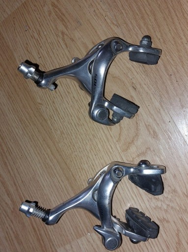 Zdjęcie oferty: Hamulce Shimano 105