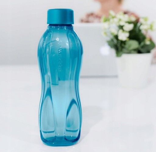 Zdjęcie oferty: Tupperware Butelka Auqa 750 ml zakrecana