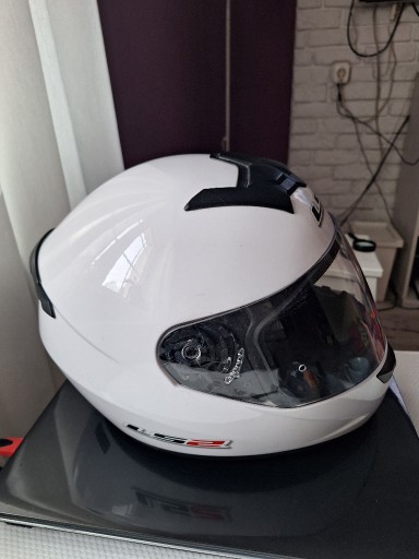 Zdjęcie oferty: Kask motocyklowy LS2 ECER22-05 ROOKIE FF352 XS