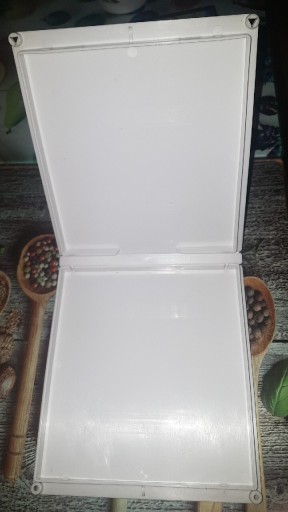 Zdjęcie oferty: Solidne etui / klaser vintage na 5 szt. dyskietek 5.25"