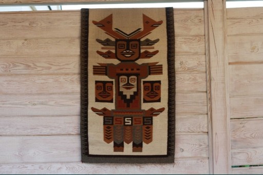 Zdjęcie oferty: Wełniana makatka kilim na ścianę wzór peruwiański 