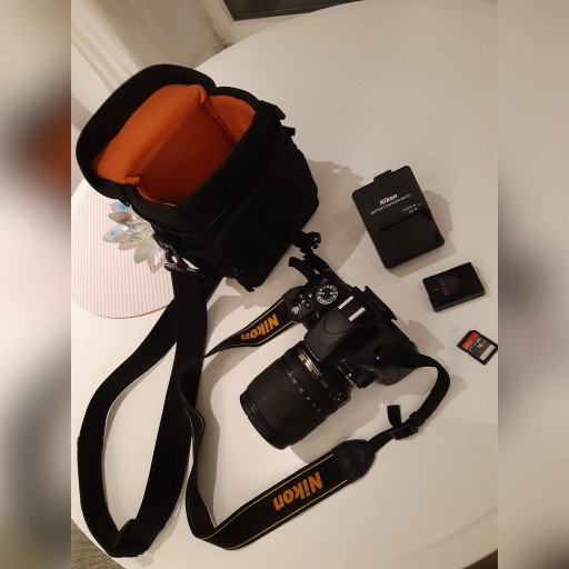 Zdjęcie oferty: NIKON D5100 VR 18-105 mm 