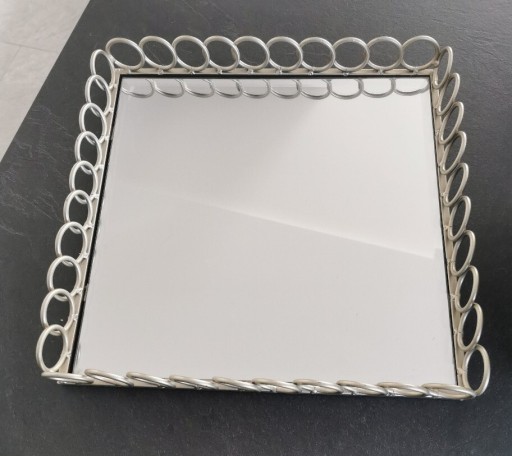 Zdjęcie oferty: Metalowa taca z lustrem 