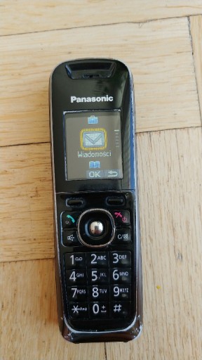 Zdjęcie oferty: Telefon komórkowy bezprzewodowy Panasonic KX-TW221