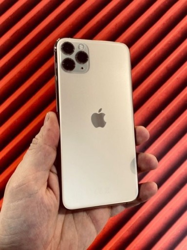 Zdjęcie oferty: Telefon iPhone 11 Pro Max 256 GB złoty A+ 