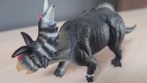 Zdjęcie oferty: Figurka Collecta dinozaur xenoceratops