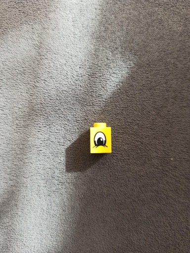 Zdjęcie oferty: LEGO 3005px2 cegła 1x1 z nadrukiem