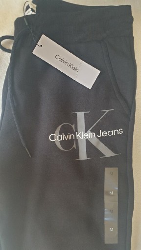 Zdjęcie oferty: Spodnie typu dres Calvin Klain  M