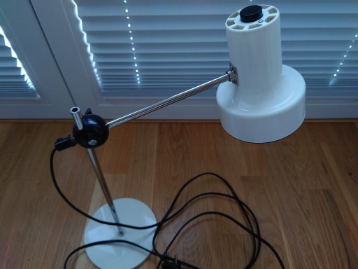 Zdjęcie oferty: Lampka biurkowa  retro 