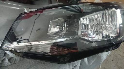 Zdjęcie oferty: VW Caddy 2K1 III 3 LIFT 15-19 lampa lewa