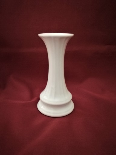 Zdjęcie oferty: Świecznik porcelanowy biały z manufaktury Bawaria 