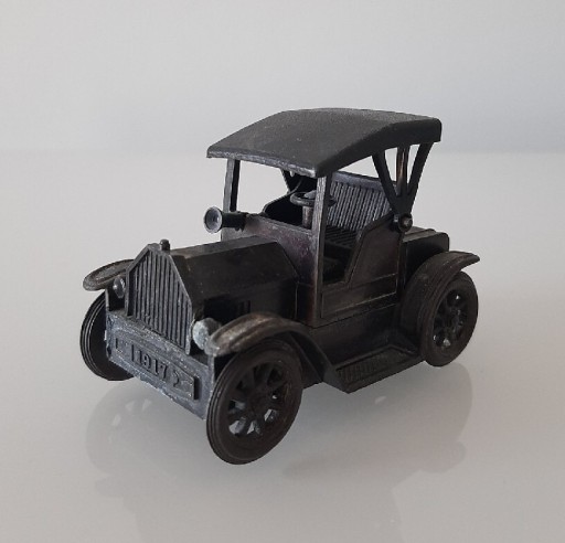 Zdjęcie oferty: Kolekcjonerska strugaczka temperówka AUTO FORD 1917 - Zabytkowa vintage