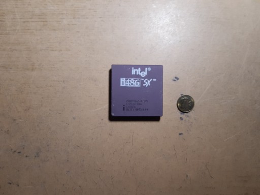Zdjęcie oferty: RETRO Procesor  kolekcjonerski   i486 SX  