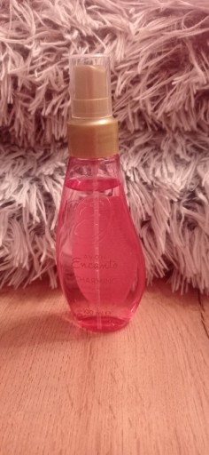 Zdjęcie oferty: Mgiełka do ciała Encanto Charming Avon