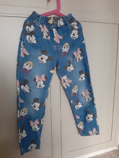 Zdjęcie oferty: Jeansy Micky r.134