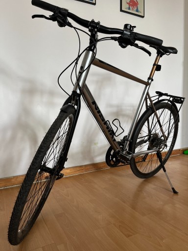 Zdjęcie oferty: rower szosowy Nishiki rama XL 61 cm